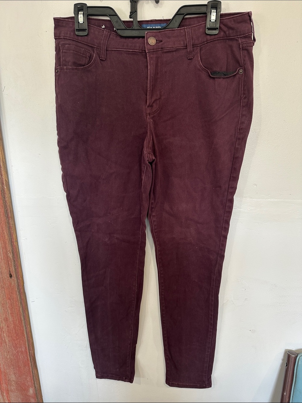 Old Navy Burgundy Women's Jeans